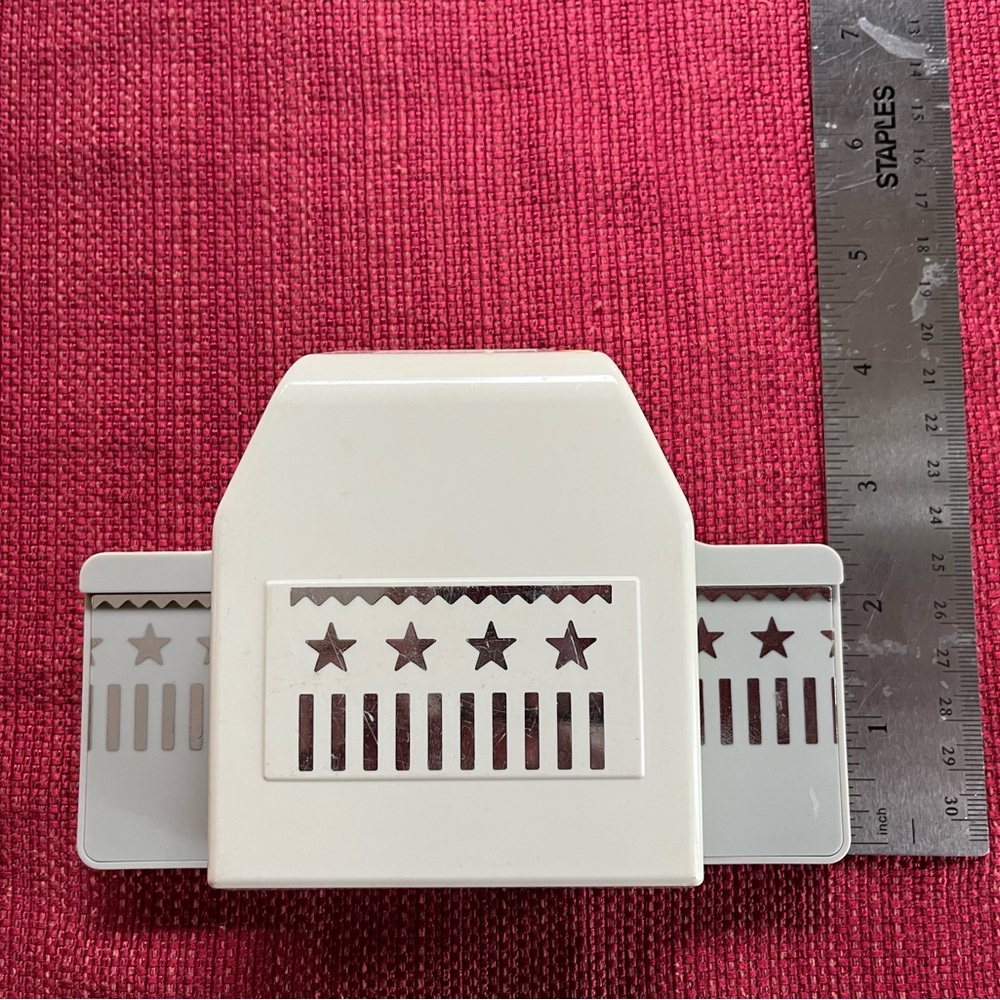 Martha Stewart White and Silver Geometric Stamp